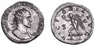 Al rovescio, VICTORIA CARPICA e raffigurazione della Vittoria alata avanzante a destra. Cohen 238, R.I.C. 66 (ex asta NAC 51/2009).
