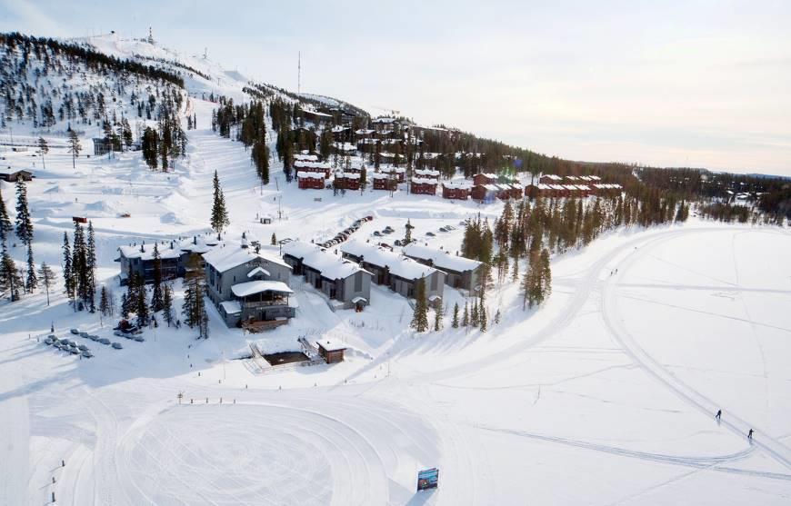 6 giorno, giovedì: percorso ad anello a Ruka (tra 25 e 40 km) Se cercate una combinazione tra attività invernali e tranquillità, il tutto nei paesaggi spettacolari della natura del grande nord, a