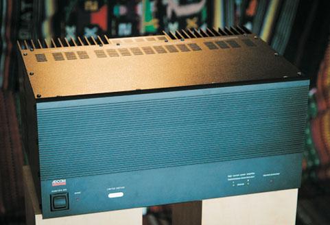 GFB 800 350,00 Preamplificatore Stereo / multiroom.