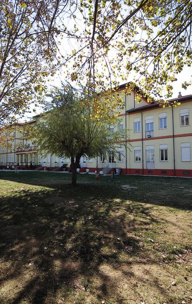 I LICEI KARIS Liceo Scientifico Paritario Georges Lemaître V.le regina elena, 79 Rimini Tel. 0.