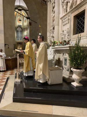 La Messa in Basilica è stata presieduta dall arcivescovo di Loreto, Mons.