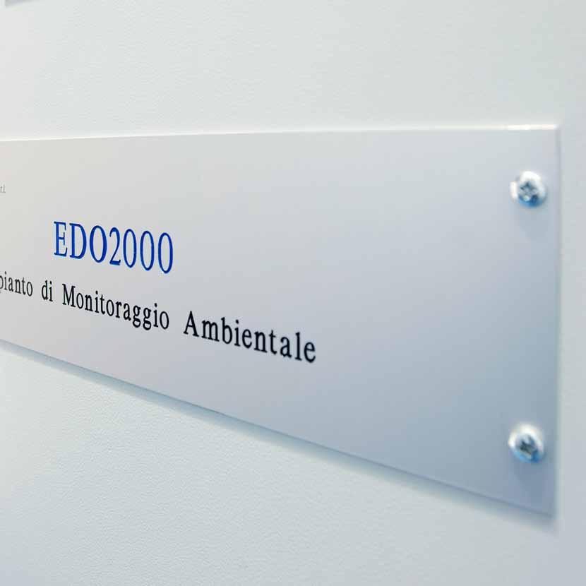 Benefici e caratteristiche del sistema EDO2000 monitoraggio in continuo della qualità dell aria nelle sale operatorie controllo della sicurezza di pazienti ed operatori verifica in continuo del