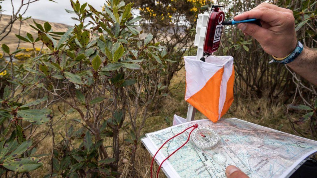 MERCOLEDÌ 8 MAGGIO 8:05 13:05 Attività motoria in ambiente naturale Escursione a piedi in percorso naturalistico