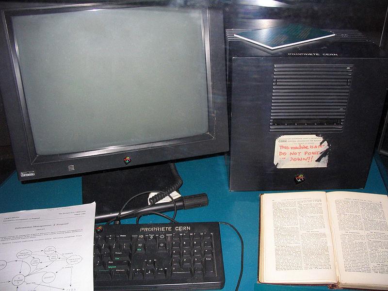 Il computer NeXt Cube utilizzato da Tim Berners-Lee