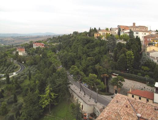 Valore storico: la Rocca Malatestiana conserva stratificazioni che partono dal XIII secolo.