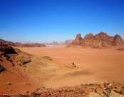 Sistemazione per nr. 7 notti in hotel hotel 4**** + nr.1 notte in campo tendato in Wadi Rum Trattamento di Mezza Pensione come da programma di cui nr.