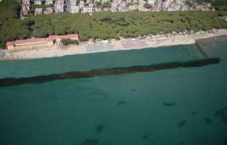 In questi casi si può procedere alla movimentazione dei sedimenti con l ausilio di mezzi marittimi draganti aspiranti refluenti (se le zone di ripascimento sono in prossimità della barra) o con mezzi