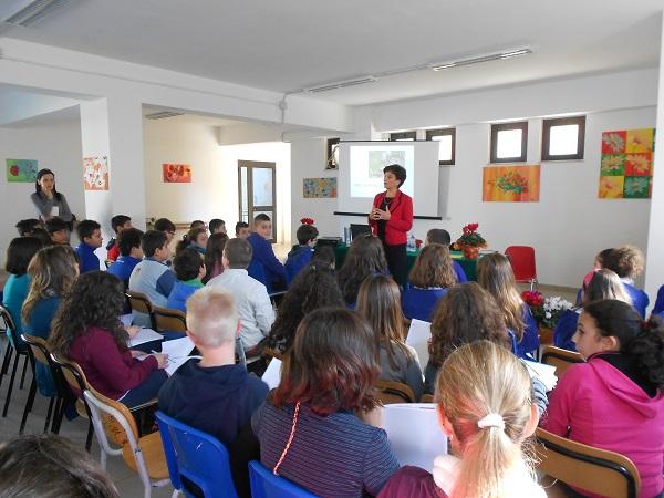 Il prof. Aceti ha concluso la sua lunga giornata ribadendo che ".