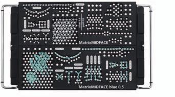 4 mm e blu 0.5 mm, 2/3, con coperchio, senza contenuto 01.503.614 Set di placche MatrixMIDFACE, color argento 0.