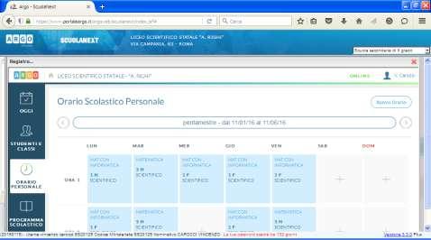Al click su ogni riquadro giorno della settimana/ora di lezione si può decidere la classe spuntando la classe giusta nella zona indicata dalla freccia