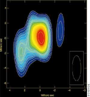 MICROQUASAR Mappa dell emissione radio da un microquasar in cui un buco nero succhia una stella compagna.