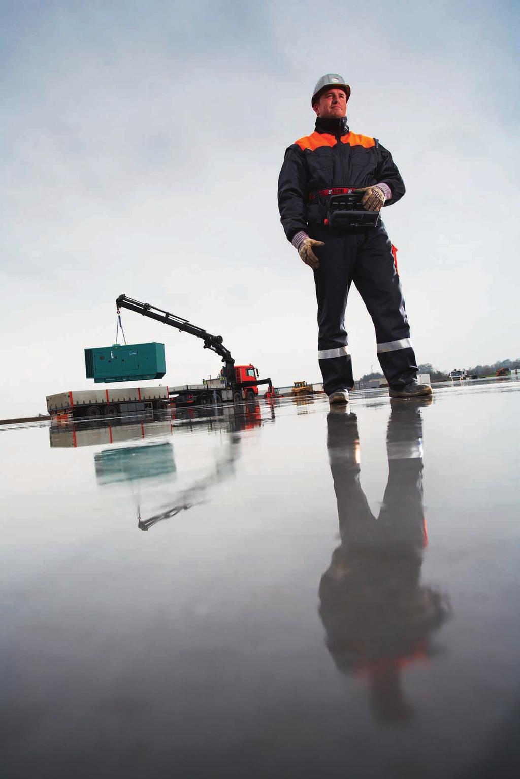 BuILt to perform Hiab è il fornitore leader nel mercato mondiale per le attrezzature di movimentazione del carico su strada. La soddisfazione del cliente è la nostra massima priorità.