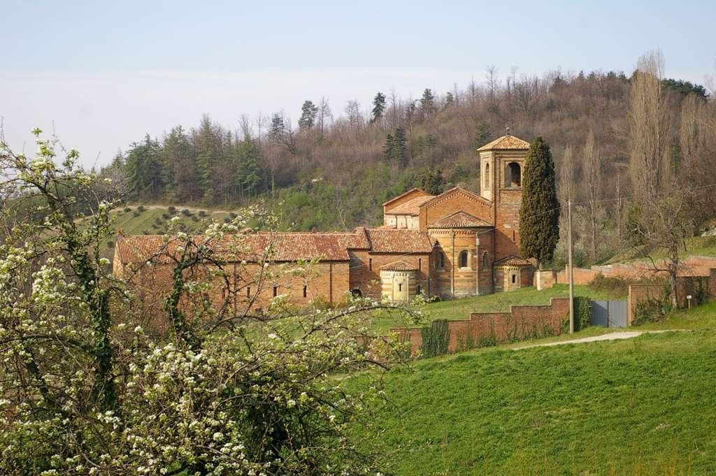 Veduta della Canonica di Santa Maria di Vezzolano
