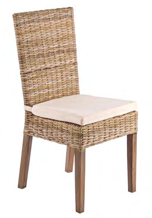 Please do not expose the furniture to direct sunlight and bad weather. Struttura in rattan, intreccio in kubu.