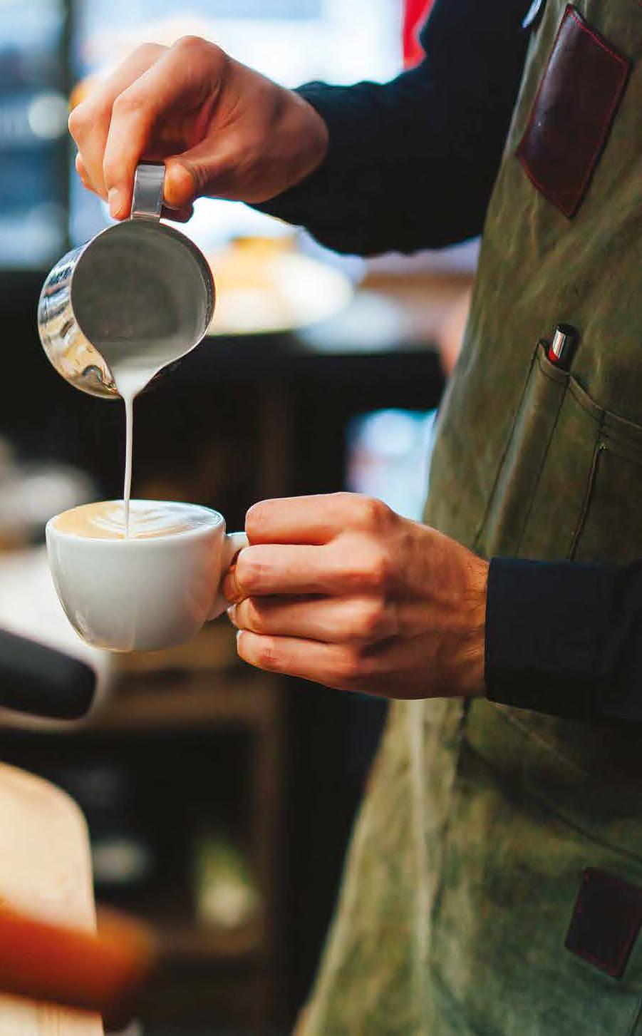 Il mondo dell HORECA è sempre più alla ricerca di personale qualificato Oggi il bar è il settore più dinamico dei consumi fuori casa e richiede sempre più personale specializzato a scapito dell