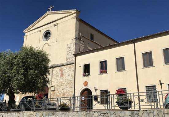 Navata Principale Chiesa Portale in Pietra Tufacea (XV)