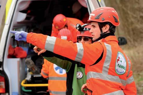 L in Emilia Nel complesso, l intervento di protezione civile in Emilia ha visto coinvolte 37 associazioni Piemonte: Pubbliche Assistenze della provincia di Torino: Croce Verde Torino; Radio Soccorso