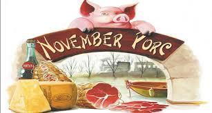 Novembre November Porc, la sagra del maiale di Polesine Parmense si svolge in golena a fianco del Grande Fiume (il PO), un paesaggio unico, specialmente quando la nebbia modifica i