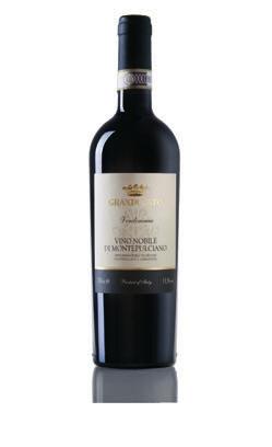 BRUNELLO DI MONTALCINO DOCG Vitigno Sangiovese Grosso, vendemmia a settembre, vinificazione in acciaio, affinamento circa 48 mesi in botti di rovere di Slavonia. Colore rosso granato elegante.