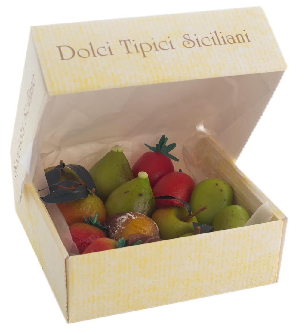 ,4 35,00 Dolci tipici alcamesi ripieni con fichi secchi macinati, scorza d'arancia candita,