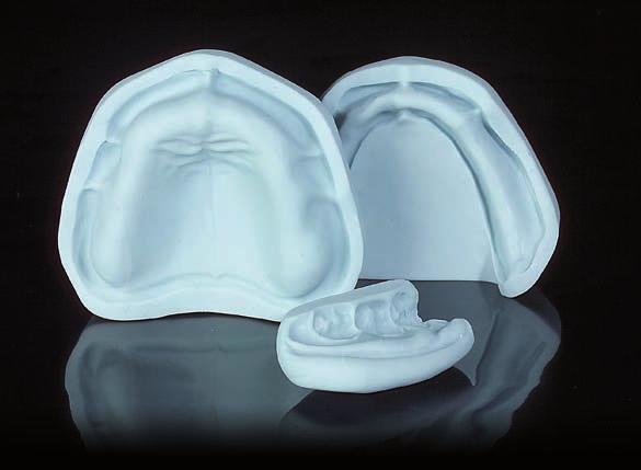 Multisil 85 Shore A+B Silicone addizionale per mascherine, durezza 85 Shore, per il boxaggio, per modelli per la preparazione di protesi e per isolare gesso-denti in muffola.
