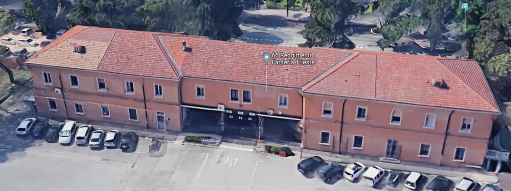 k. caserma De Gennaro di Forlì (1) La caserma De Gennaro, ubicata nella periferia orientale della città di Forlì, è un immobile