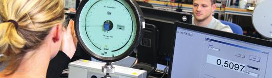 Calibrazione Servizi di taratura I nostri laboratori di calibrazione effettuano tarature di pressione e di temperatura da oltre 30 anni.