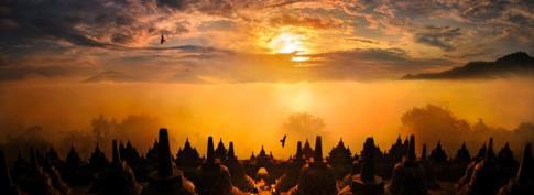 con la guida locale e serata nei locali di Yogyakarta Day 3: Yogyakarta Borobudur