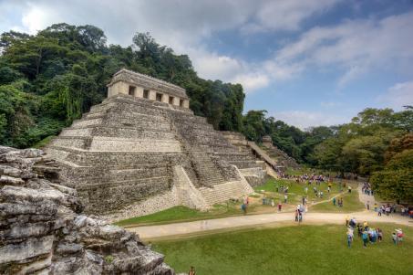 Al suo interno è custodita la tomba di Pakal, il grande Re Maya.