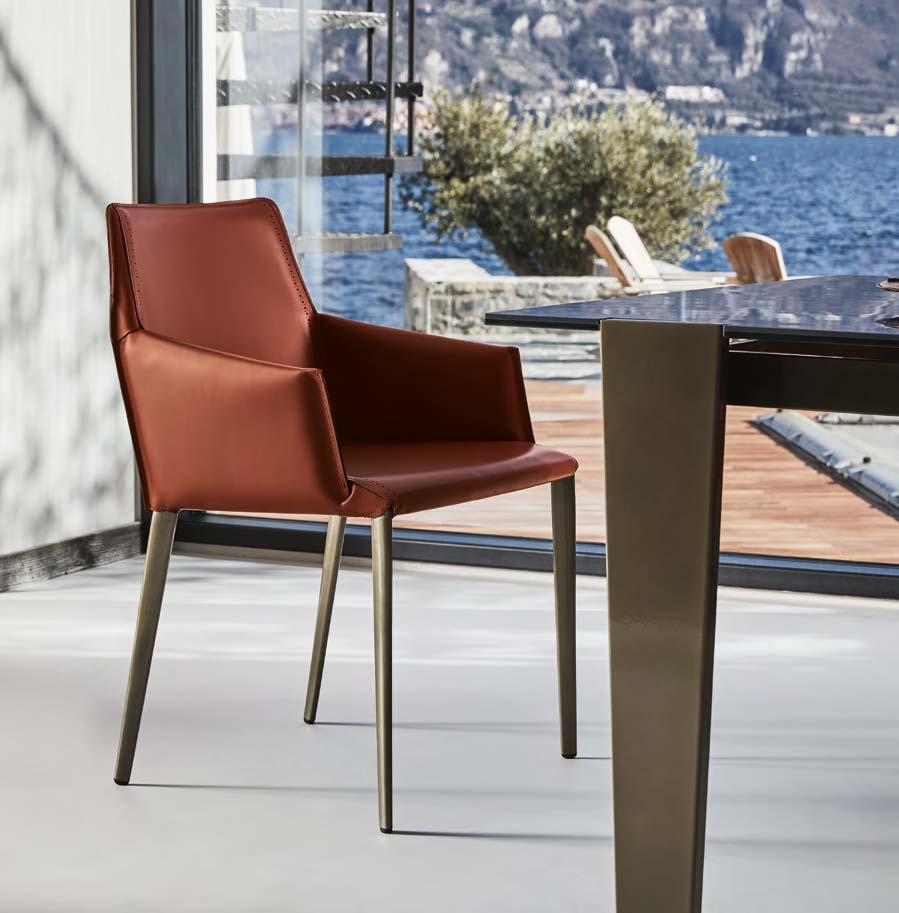 SALLY SEDIA CON BRACCIOLI / CHAIR WITH ARMS COD. 34.