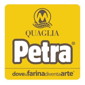 MOLI QUAGLIA spa via Roma 38 35040 Vighizzolo d'este (PD) Specifica di Prodotto Denominazione Commerciale Definizione Legale rev 14-17-01-2018 PETRA 6384 (PANETTONE) Farina di grano tenero tipo "00"