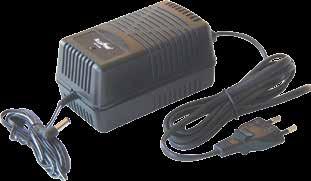 5-15V DC 2400mA Uscite: Corrente: 220V AC 9-12 - 15-18 -24V DC 24V AC (1000mA) max 5 5 plug intercambiabili plug intercambiabili 6 plug intercambiabili