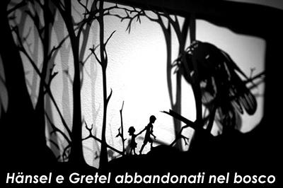 Hänsel e Gretel di Jacob e Wilhelm Grimm traduzione di Clara Bovero Einaudi, Torino, 1970 Davanti a un gran bosco abitava un povero taglialegna con sua moglie e i suoi due bambini; il maschietto si