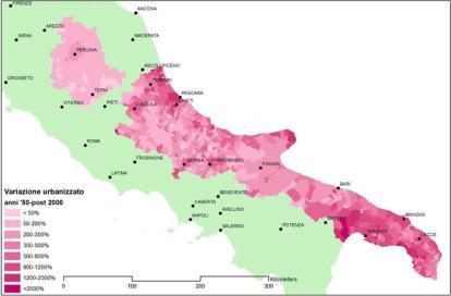 Valori di densità di urbanizzazione regionale e pro capite nell arco di tempo
