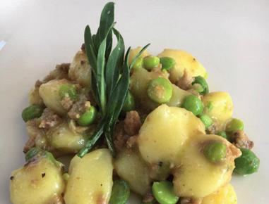 asparagi bianchi e Prosciutto Veneto DOP Gnocchetti di patate novelle con piselli