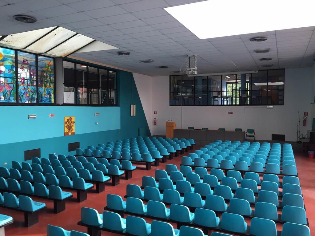 AULA