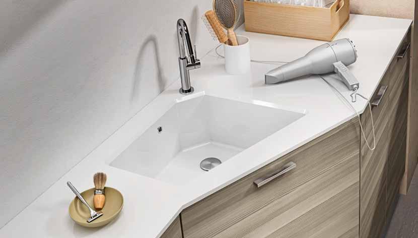 in rva LAVABOdorado Con il lavabo Dorado in pietrabianca è possibile arredare la lavanderia e gli spazi di lavoro della casa in modo efficiente e funzionale. Nuove forme per progetti dedicati.