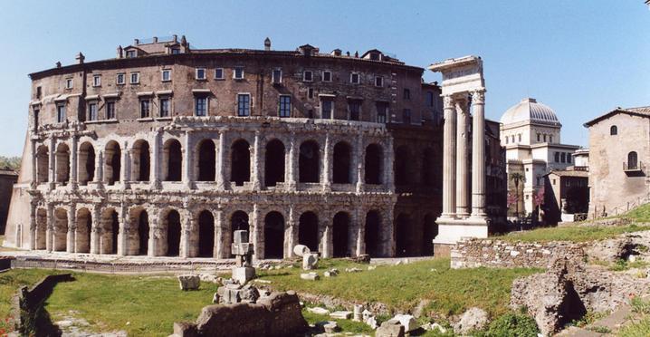 Architettura ludica:teatro di Marcello Il