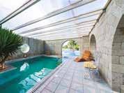 Sun & Relax: Utilizzo delle piscine, la più grande, circondata da lettini per prendere il sole, una coperta con acqua termale a 36 ed una con acqua minerale completa di idromassaggio, in posizione