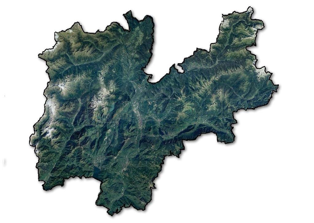 elementi conoscitivi ambito territoriale in cui il piano si inserisce, con particolare riferimento ad aspetti come l'orografia, le condizioni meteoclimatiche, l'uso del suolo, la distribuzione