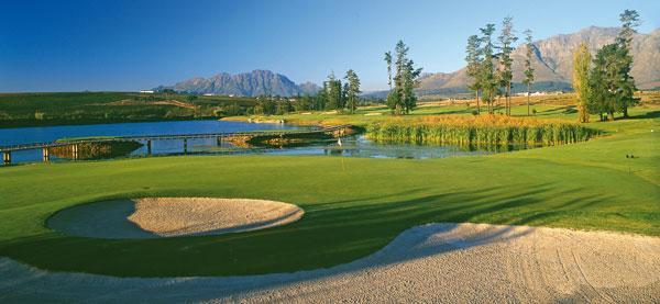 4 Giorno: Cape Town Giornata dedicata alle 18 buche del Royal Cape Golf Course (sede del Cape Town Open) con Tee Times