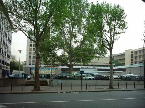 OGGETTO: Piastra sul lato dell avenue de la Porte de Vanves SCHEDATURA: S.