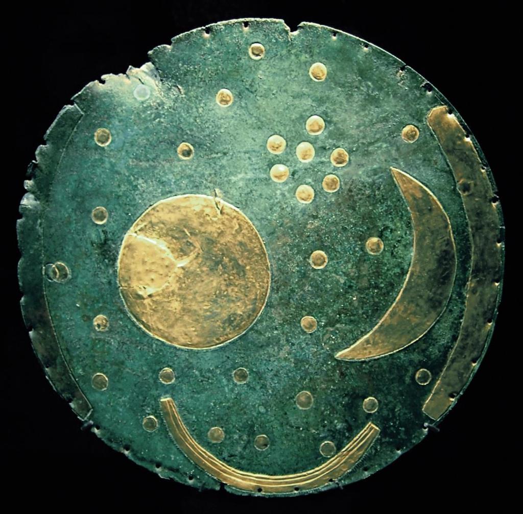 FASE 4: ARTE E TECNOLOGIA ARTE ricerca di raffigurazioni del cielo nell'antichità Disco di Nebra (Germania) 1600 A.