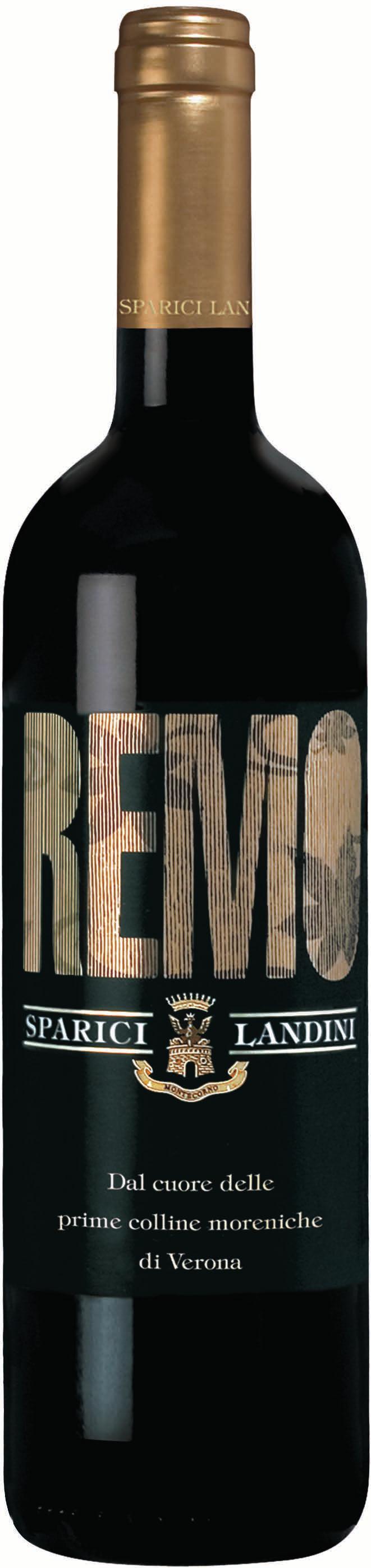 REMO Rosso del Veneto Indicazione Geografica Tipica GRADAZIONE ALCOLICA: 13,5% VITIGNO: Cabernet Sauvignon, Merlot, Sangiovese, Barbera SISTEMA DI ALLEVAMENTO: Guyot DENSITÀ PIANTE: 6.