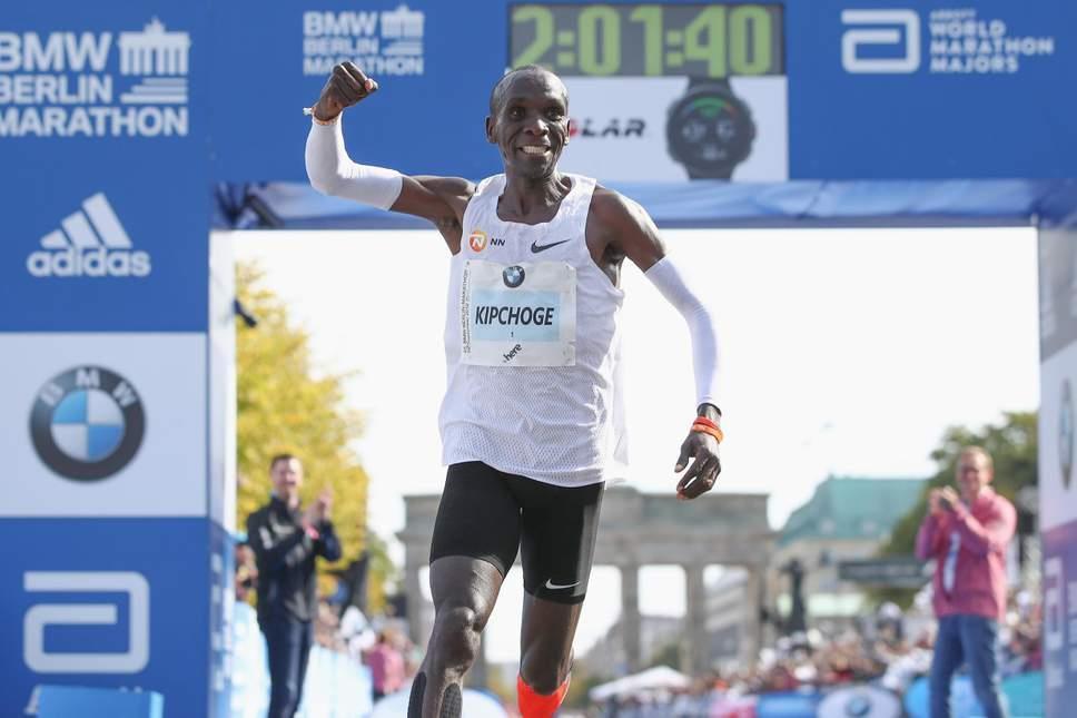 da battere dopo la maratona di Berlino. Edizione nella quale il keniota Kiphcoge ha frantumato il vecchio record del mondo abbassandolo a 2:01:39.