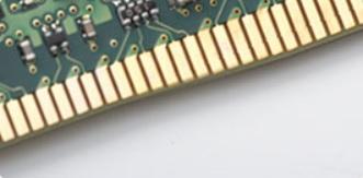 Differenza di Spessore Bordo incurvato I moduli DDR4 hanno un bordo incurvato indicano che facilita l'inserimento e allevia la pressione sul PCB durante l'installazione della memoria. Figura 3.