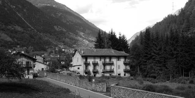 Azienda regionale per l Edilizia Residenziale della Valle d Aosta Agence régionale pour le logement de la Vallée d Aoste N. 5) VALPELLINE FRAZ.