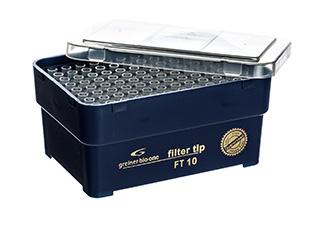 pipettaggio. In combinazione con micropipette standard, i puntali con filtro Greiner Bio One impediscono l aspirazione di particelle all interno delle stesse.