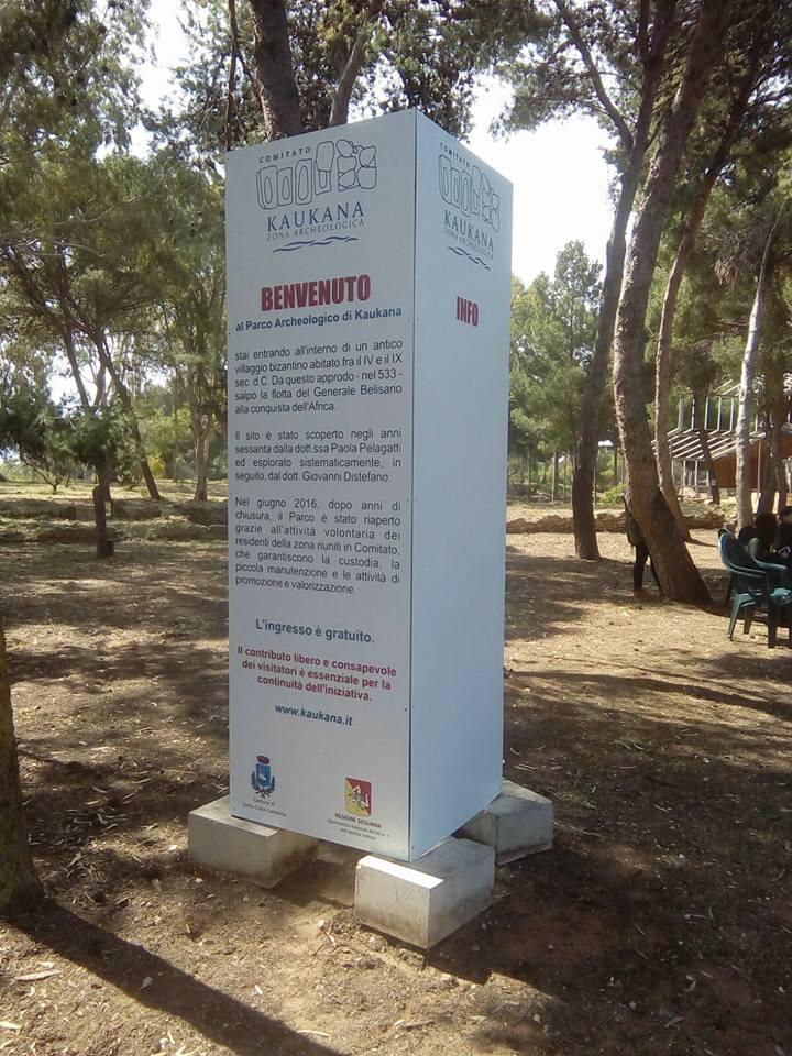 Installazione di un totem di benvenuto all entrata del parco dalla via Bizantina; Fornitura e manutenzione periodica di n.