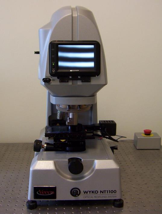 Interferometria ottica: analisi profilo della superficie fisica del campione con precisione